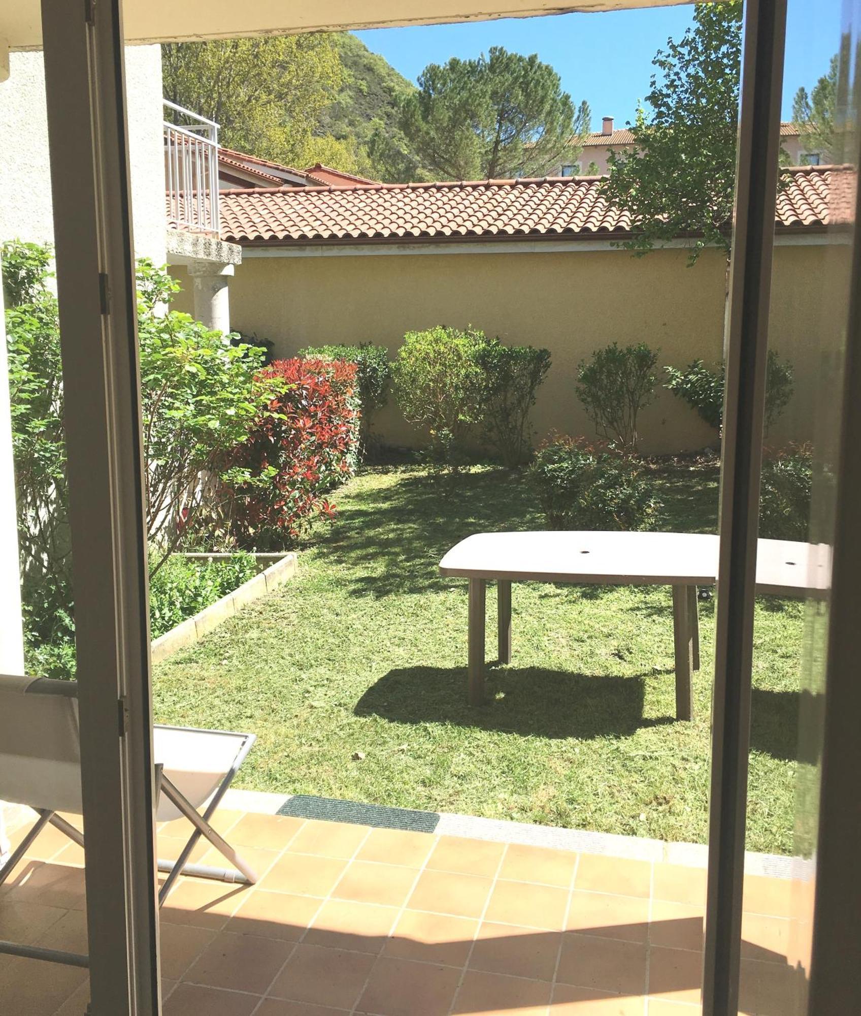 Aparthotel Le Vallon Des Sources 2*